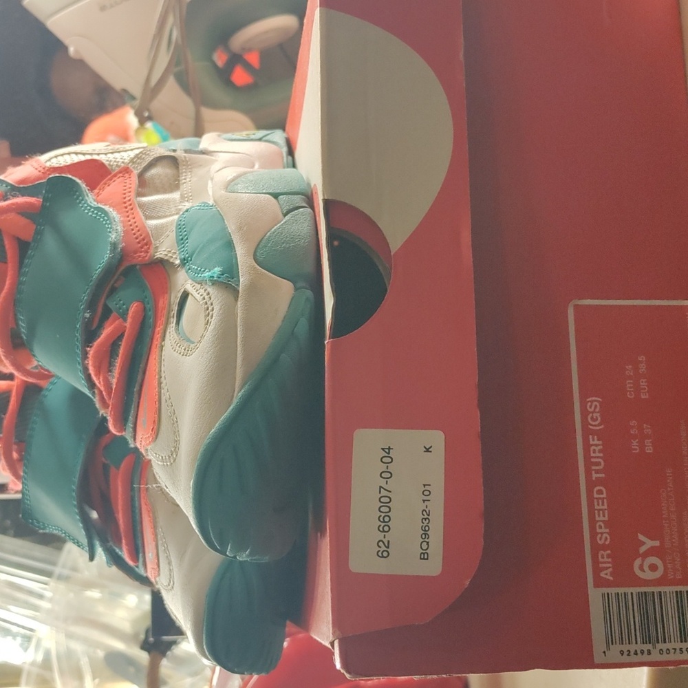 Air Speed Turf 6y - Picture 2 of 4